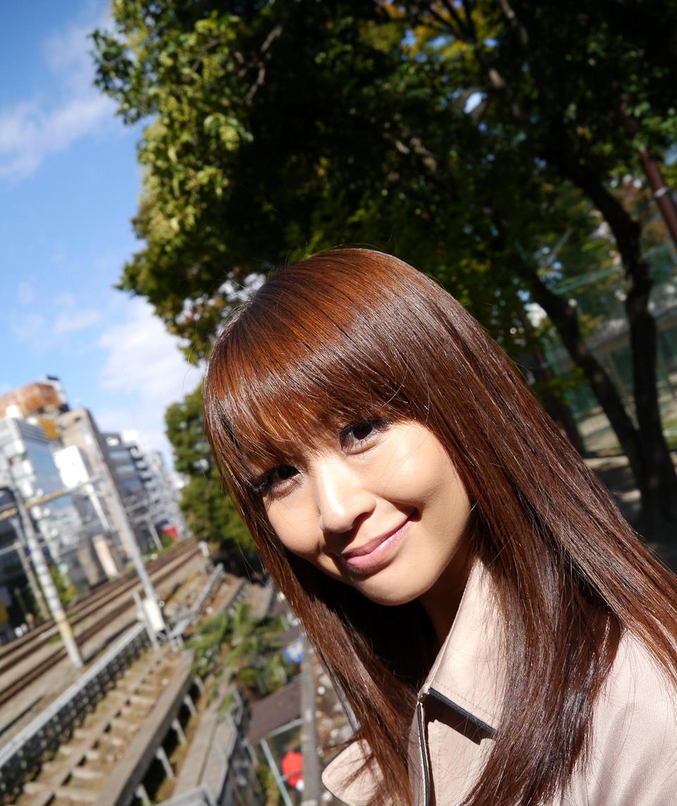 【Maikaエロ画像】美形で敏感ボディのお姉さん・Maikaの魅力！