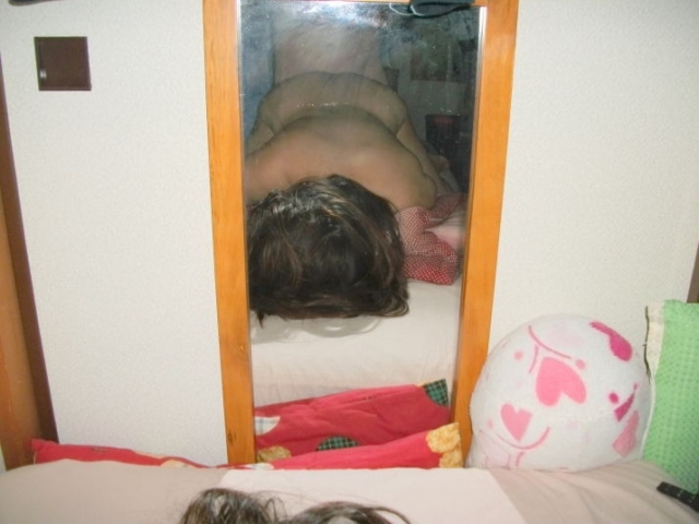 【カップル鏡撮りエロ画像】鏡を理由して自分たちのセックスを記録するバカップルわろたｗｗ 10