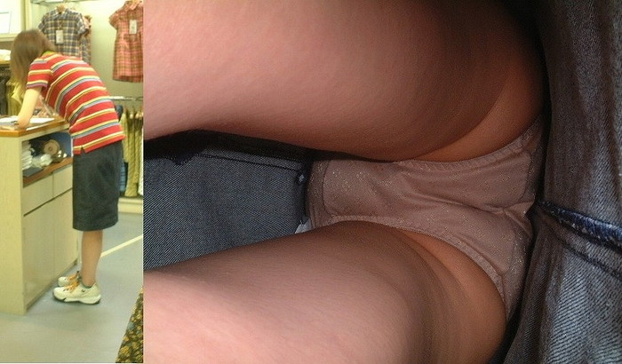【逆さ撮りエロ画像】直下の角度から女の子のスカートの内部を盗撮したった！ 24