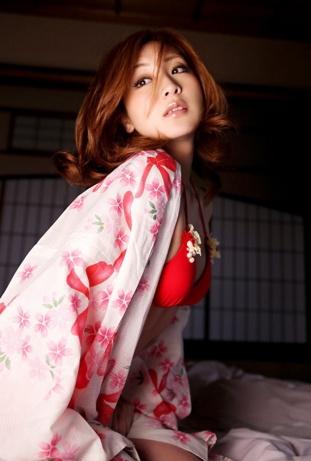 【和服エロ画像】日本古来より伝わる伝統的な衣装の女の子たちのエロス！ 25
